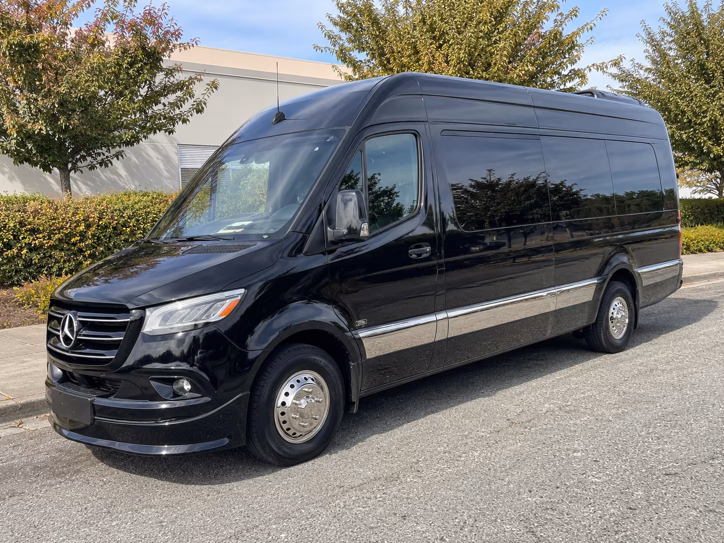 find the perfect transportation for your next corporate event 3